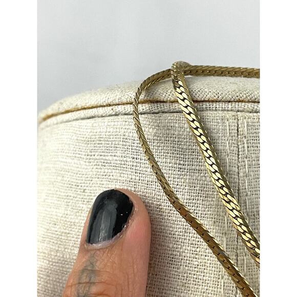 VTG Gold Tone Chain Necklace 19" MCM Elegant Unsigned - Picture 8 of 14